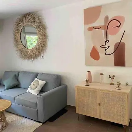 Oasis Design Grand T3 Au Calme A Frejus Avec Jardin Prive Apartment Frejus